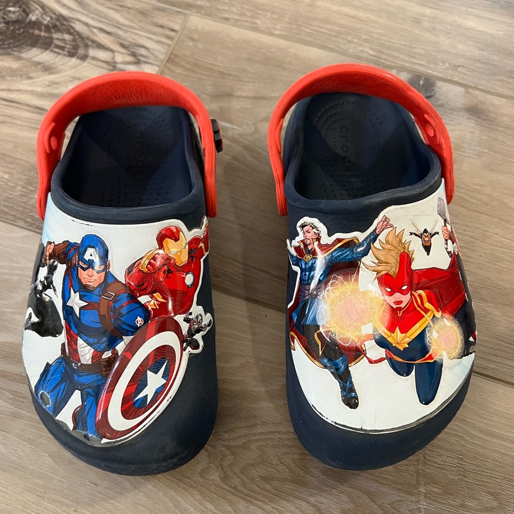Marvel Superhero Crocs Avengers for Kids size 12
